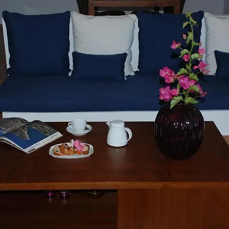 Andros Prive Aparthotel 3*