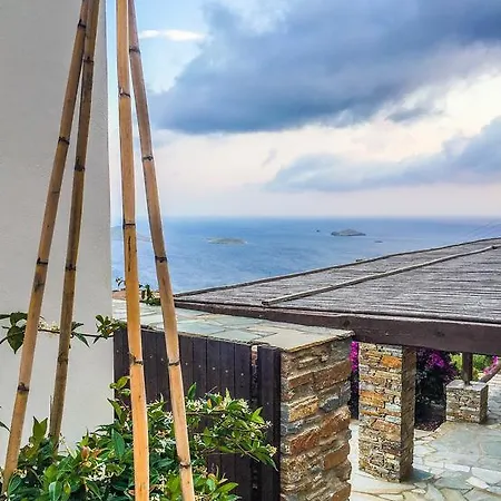 Andros Prive Aparthotel 3*
