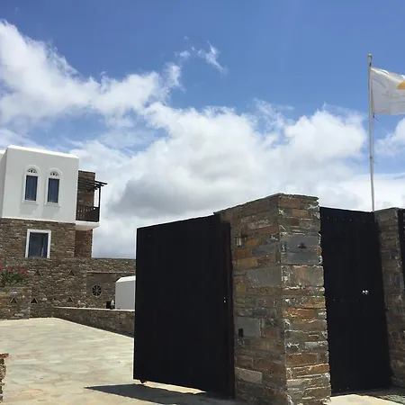Andros Prive شقة فندقية كيبري