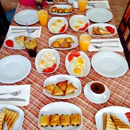 Andros Prive Aparthotel 3*