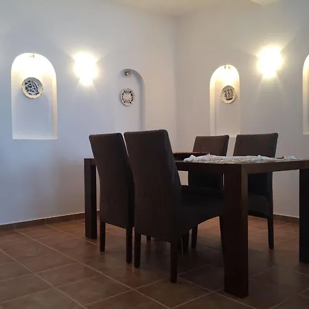 Andros Prive Aparthotel 3*